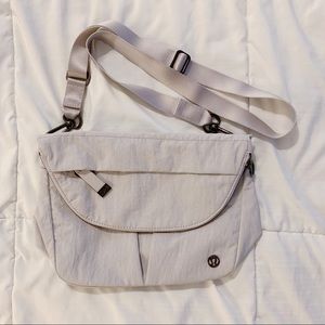 lululemon athletica Bags Lululemon Festival Bag Chrome Poshmark